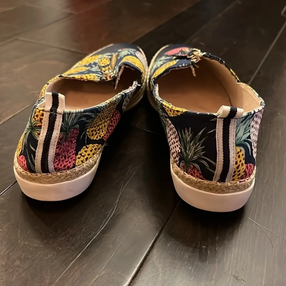 Anne Klein pineapple blue espadrilles 8.5